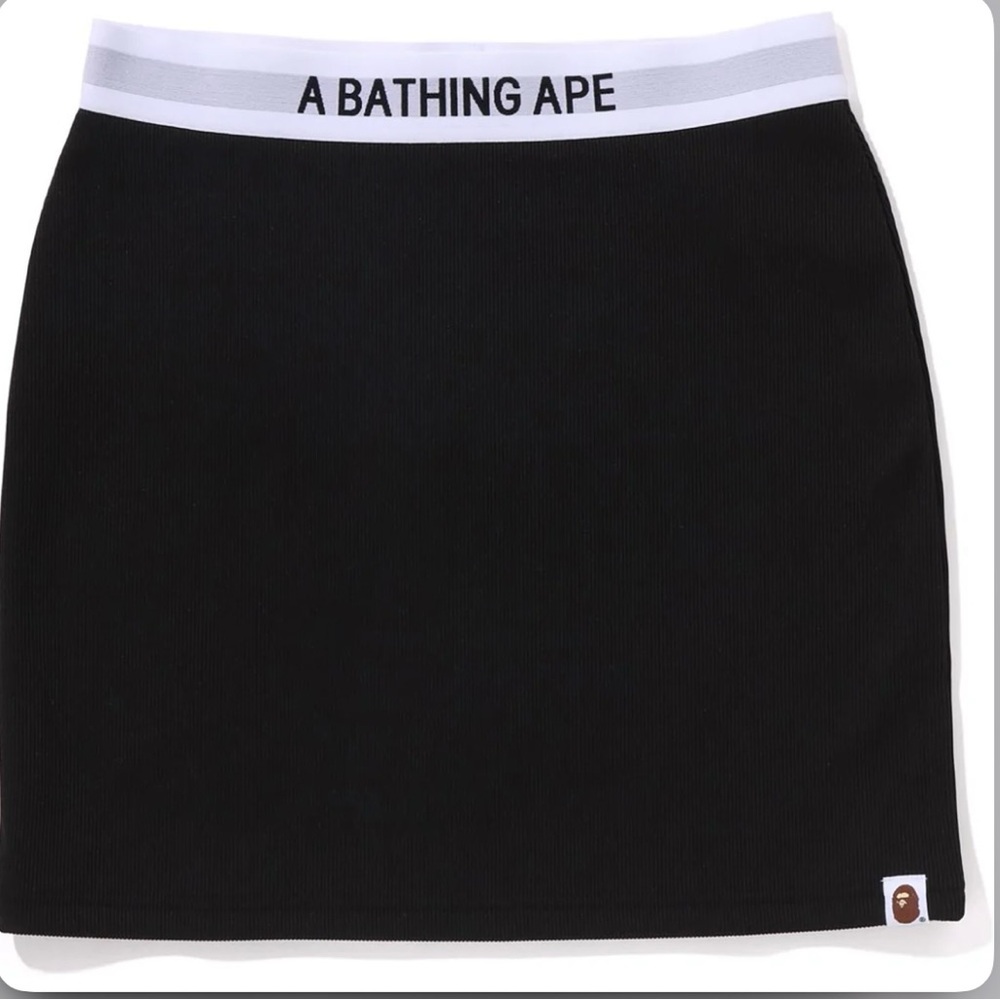 BNWT BAPE SKIRT Bathing Ape mini black skirt Sz Large